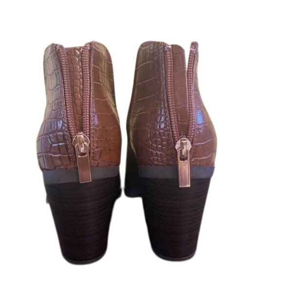 Pointed Toe Crocodile Embossed Brown Ankle Boots With Block Heel & Zipper - Picture 3 of 5